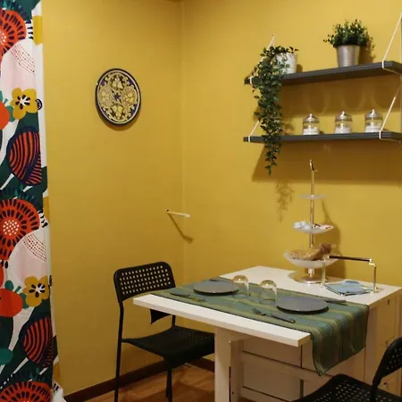 Calefati House Apartment *